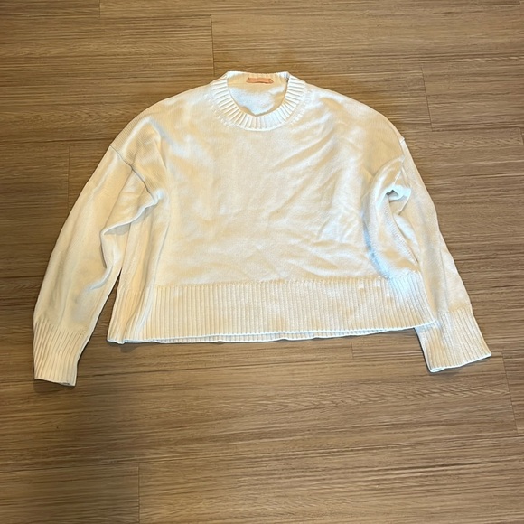 White Everlane Sweater - Picture 1 of 4